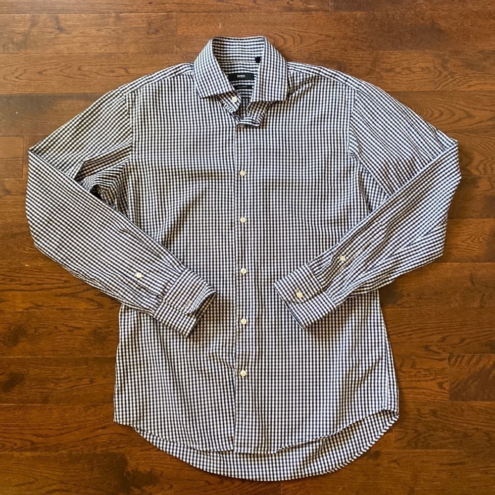 BOSS Hugo Boss Gingham Button-Up Shirt Size 39 / 15.5 Long Sleeve Collared